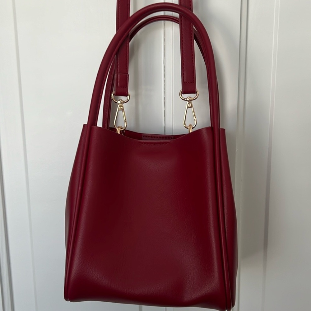 Hollis Tote Mini Edition